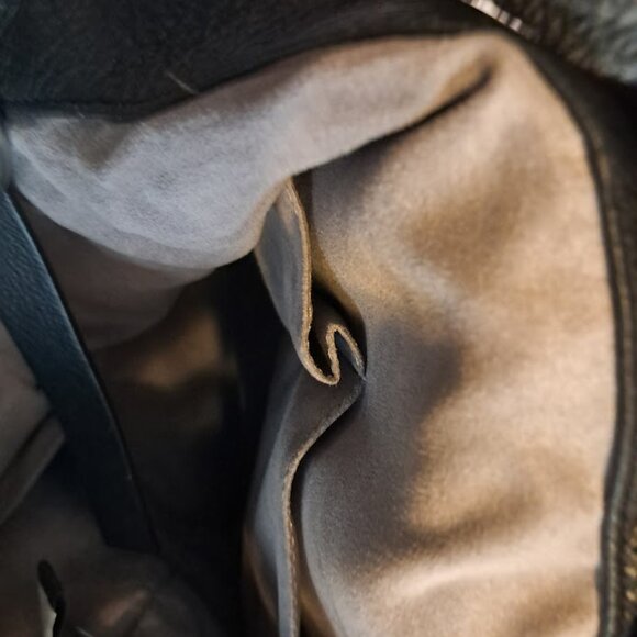 Vince Camuto Shoulder/Crossbody Bag - Picture 7 of 9